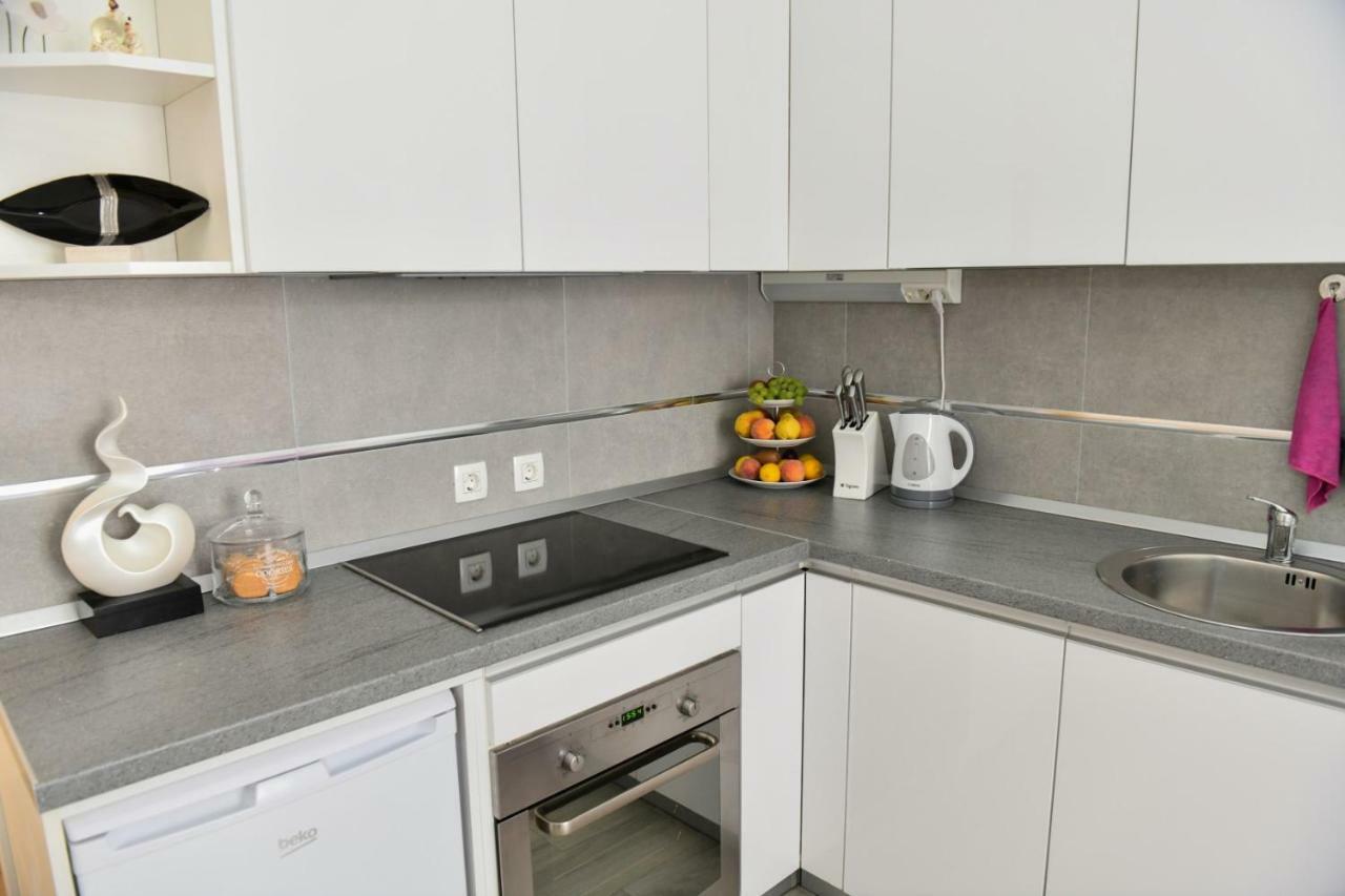 Apartment Cecilija 锡尼 外观 照片